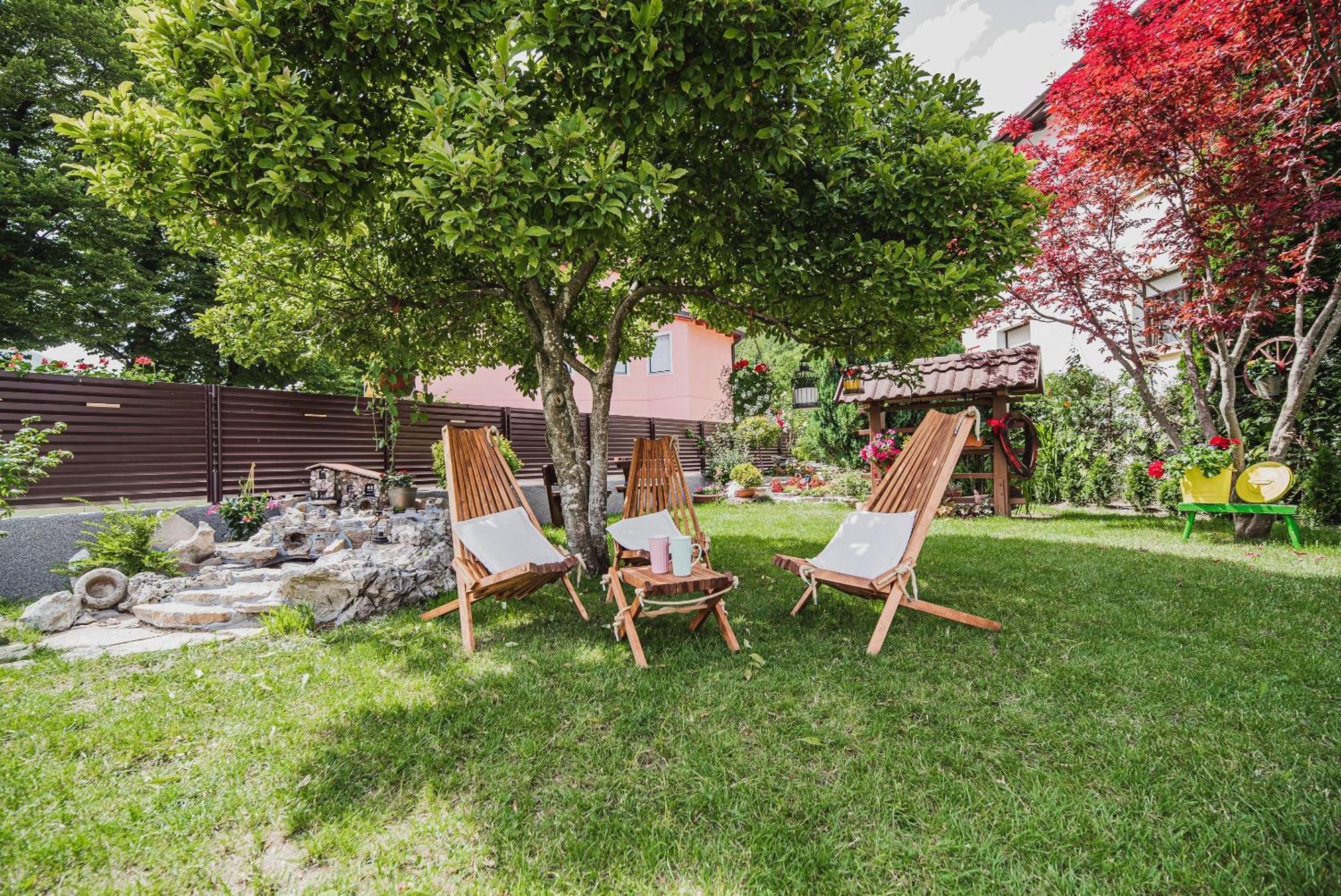 Gotar Apartment With Garden Кобарід Екстер'єр фото